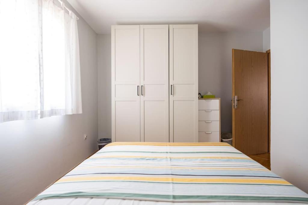 Holiday Home Goranka Zmijavci Esterno foto